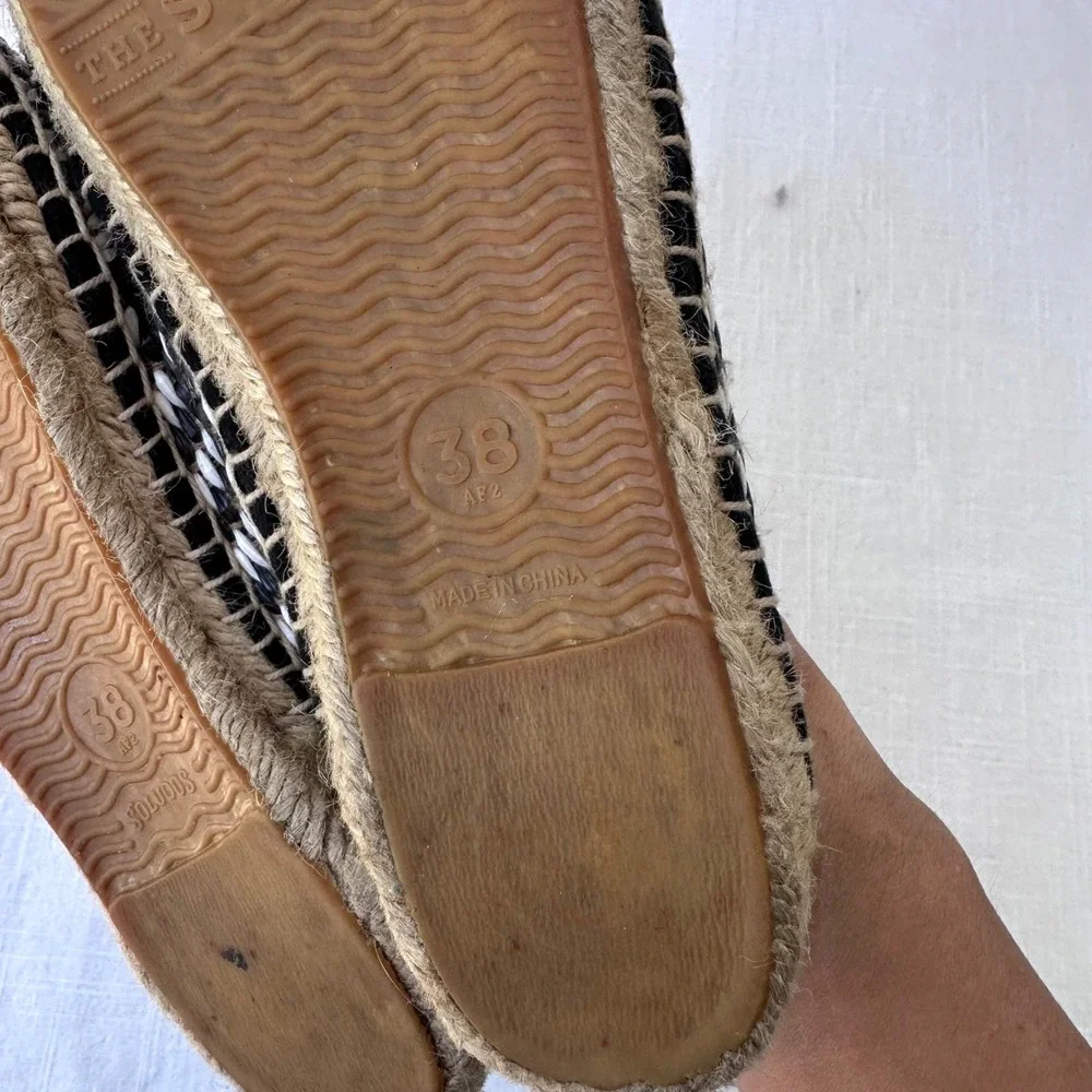 Soludos Womens Black White Woven Chevron Espadrille Flats Shoes Size 38 AF2